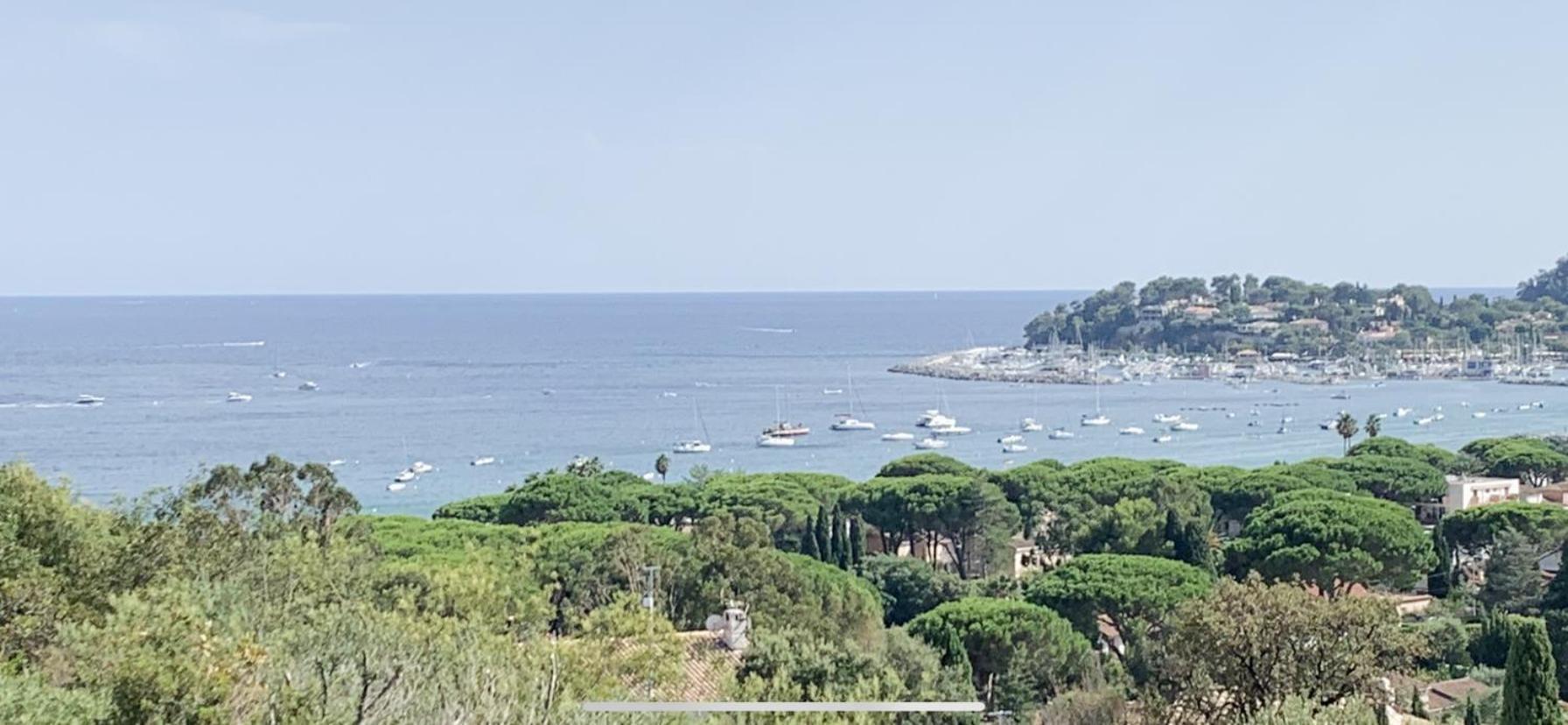 Les Citronniers - Splendide Vue Mer Acces Plage A Pieds A 5 Minutes Cavalaire-sur-Mer Exterior photo